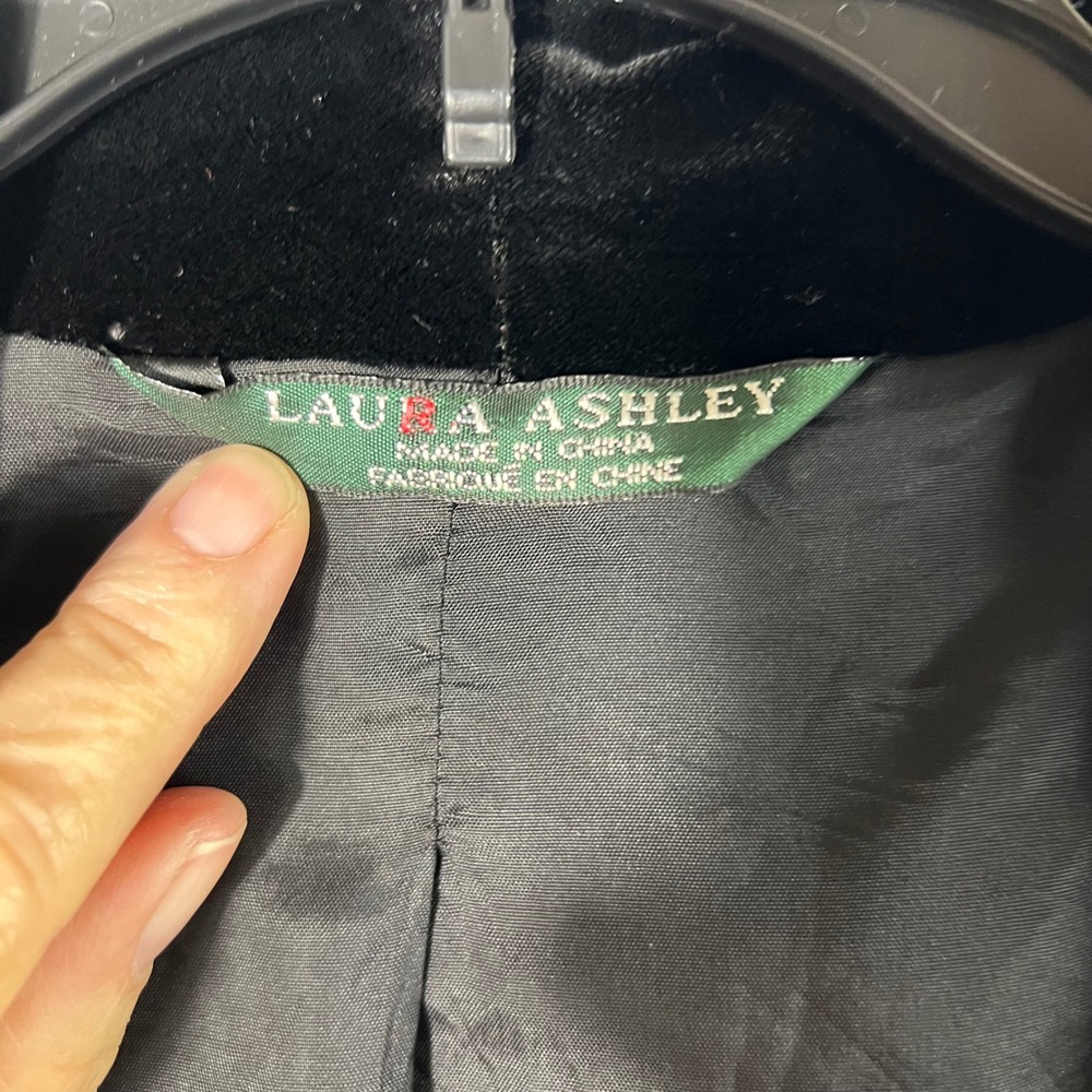 Laura Ashley Silk Blend Velvet Jacket Blazer Evening Coat Black L Viscose Silk - Picture 7 of 10